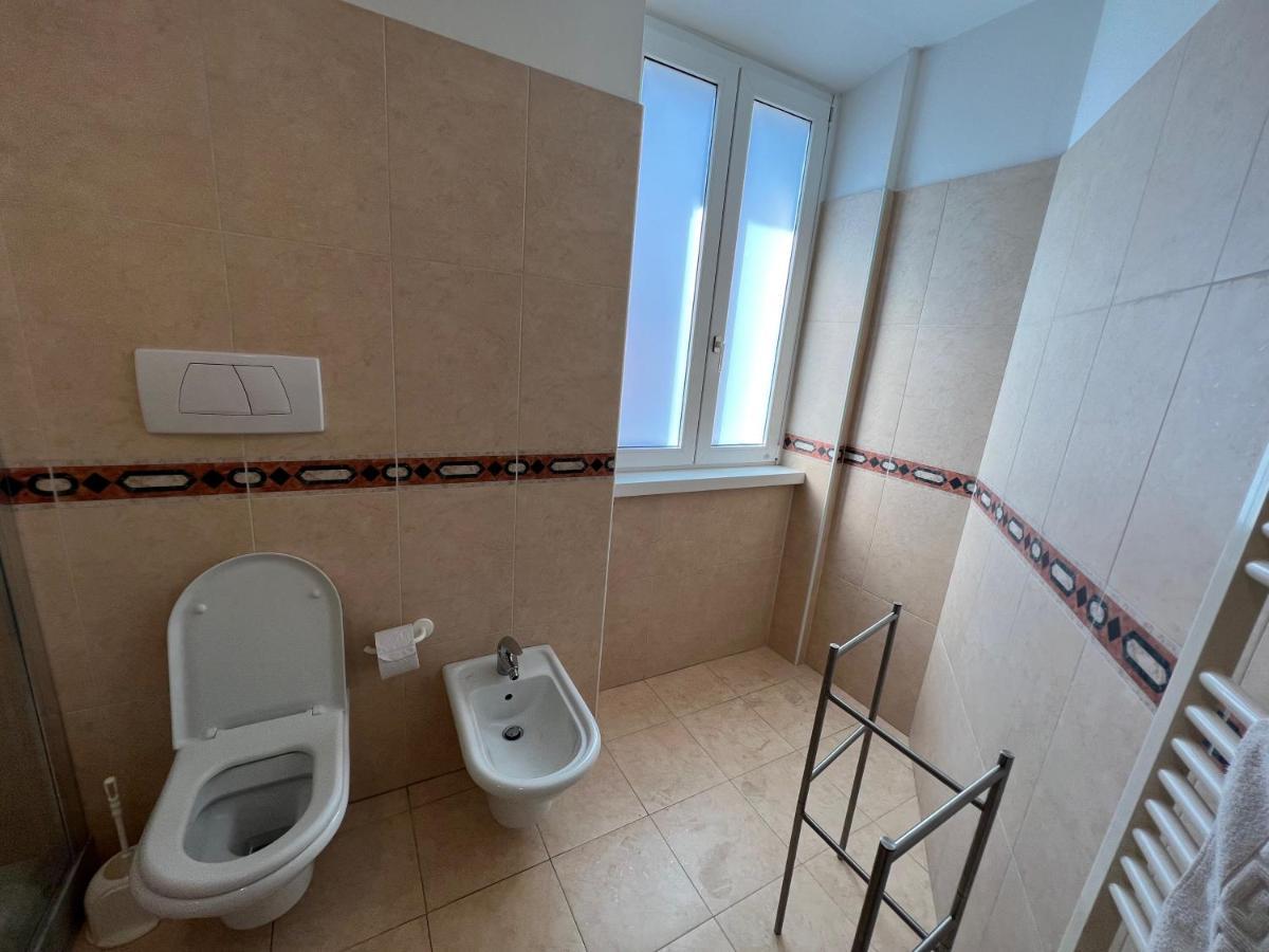 Appartamenti Baia Azzurra 6. Torbole Sul Garda Ngoại thất bức ảnh