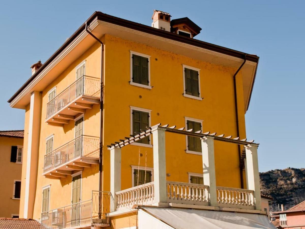 Appartamenti Baia Azzurra 6. Torbole Sul Garda Ngoại thất bức ảnh